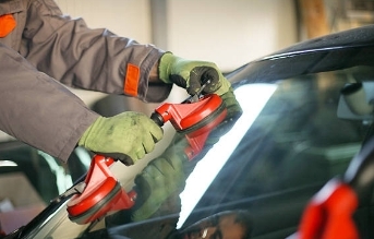 замена стекла в Твери